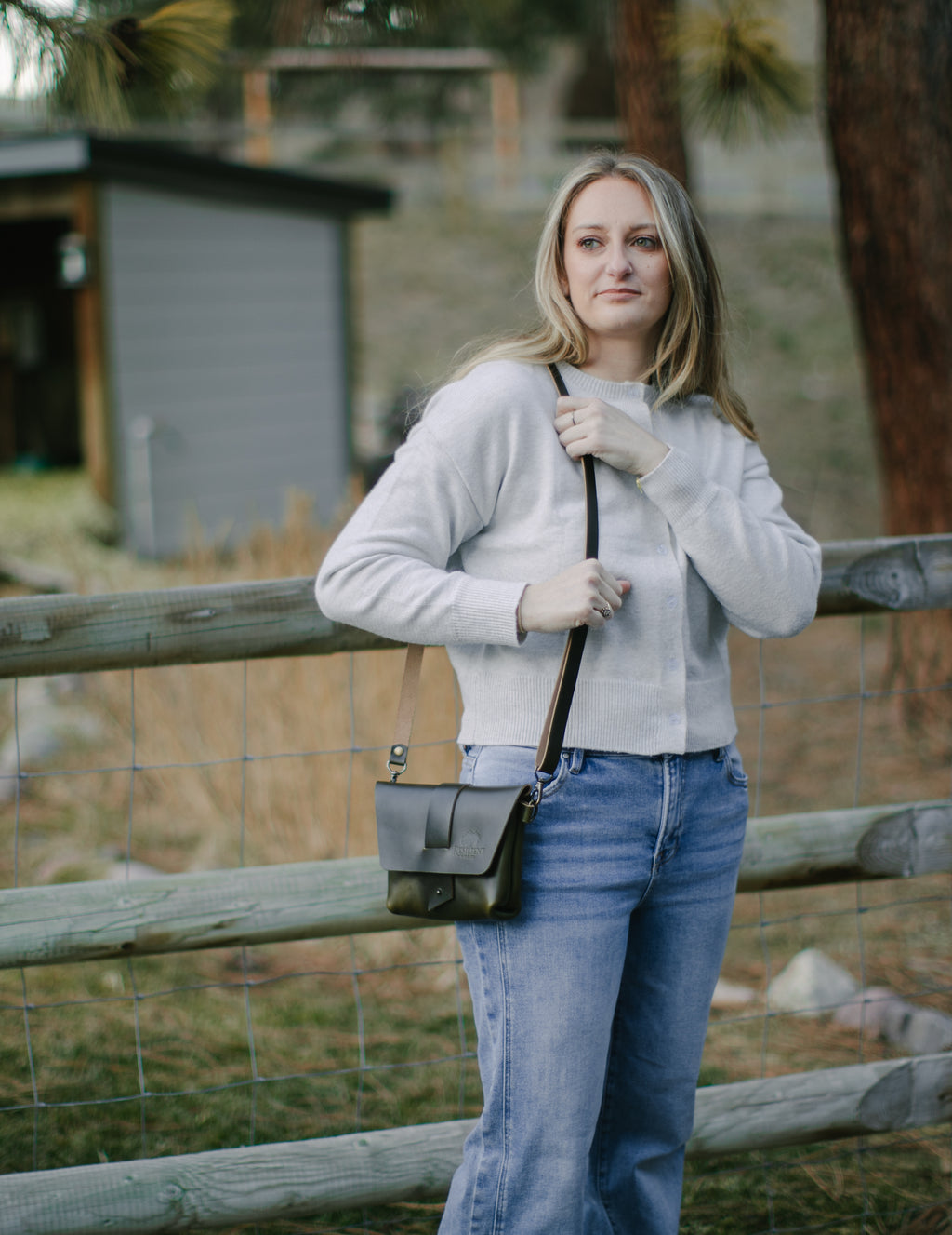 Pronghorn Crossbody
