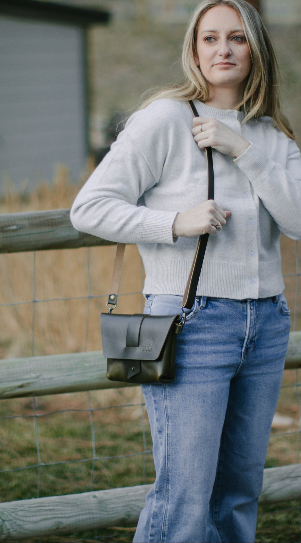Pronghorn Crossbody