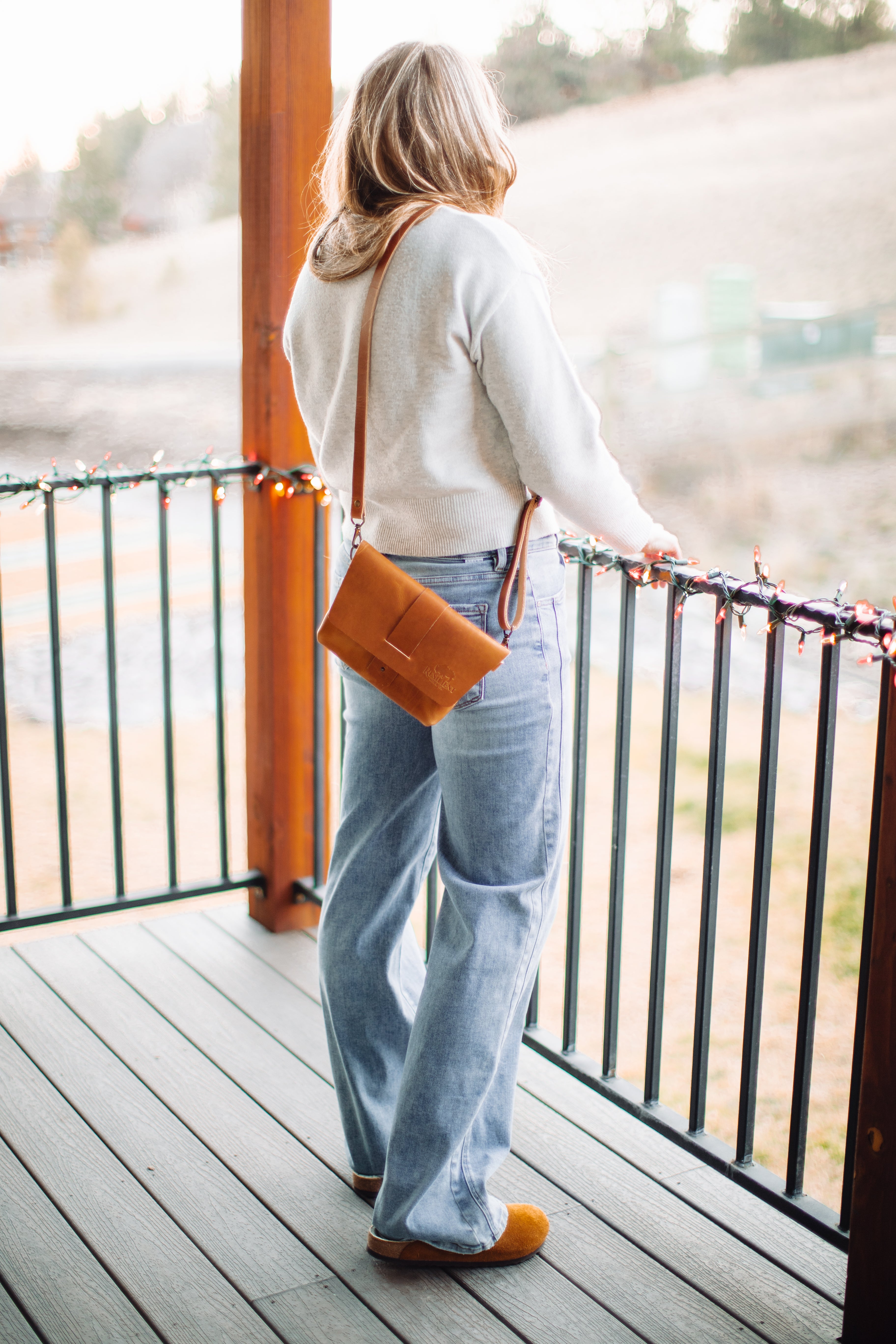 Pronghorn Crossbody